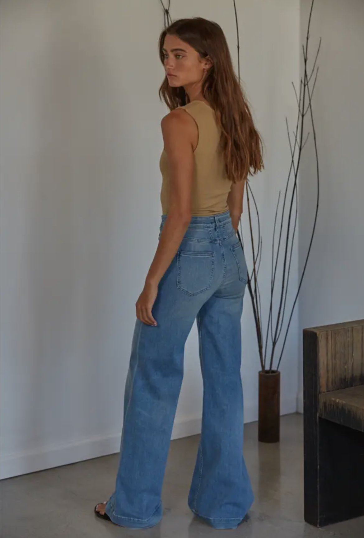 Double Layered Seamless Top in Light Taupe
