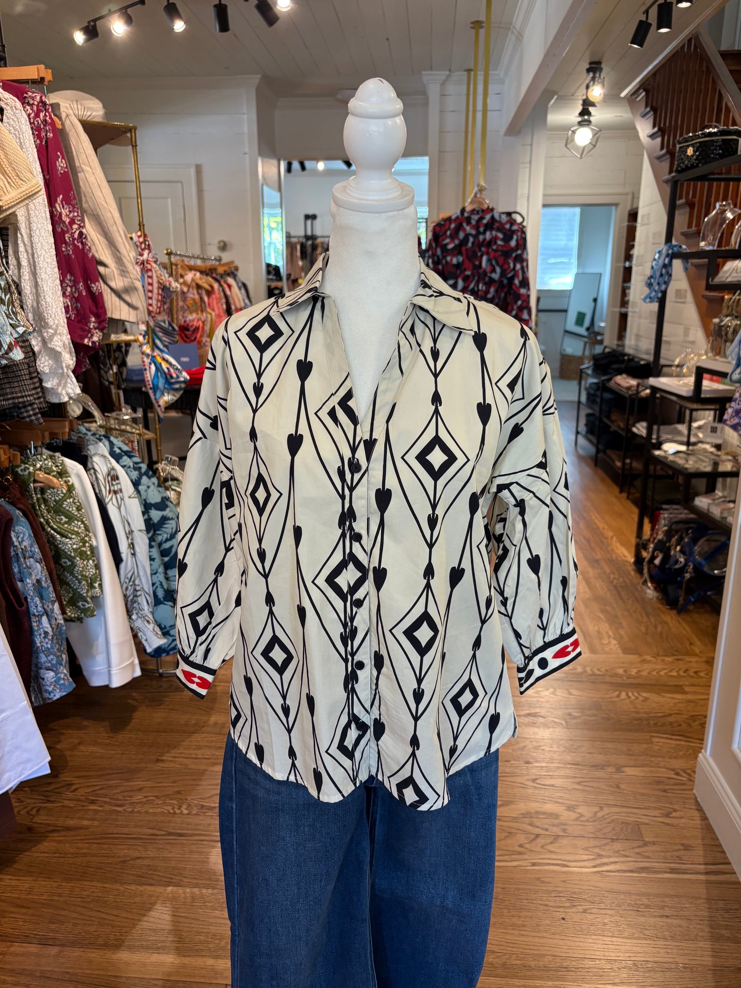 Elsa Top in Arrow Motif