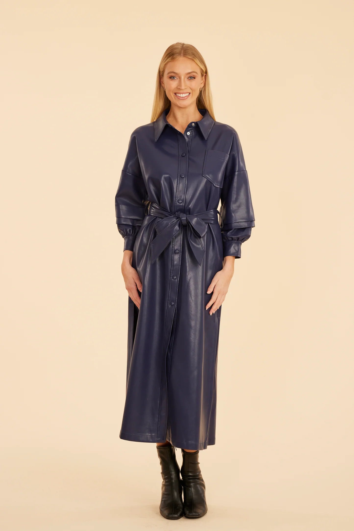 Vegan Leather Maxi Ruched Sleeve in Navy
