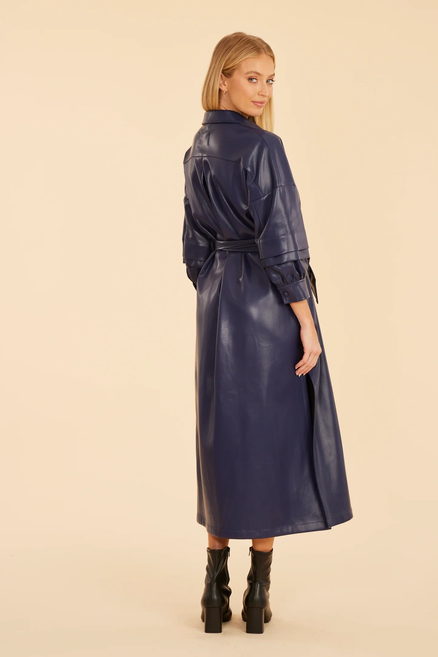 Vegan Leather Maxi Ruched Sleeve in Navy