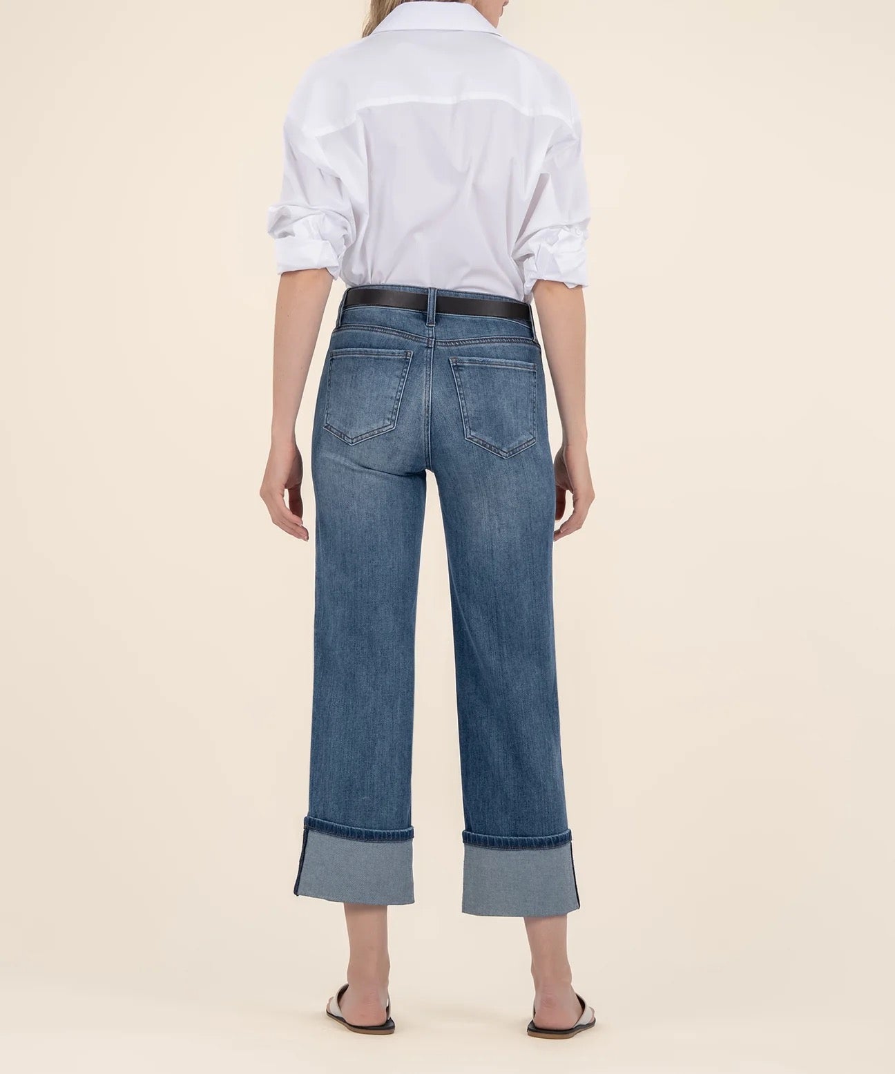 Charlotte High Rise Wide Leg Serenity w/ Med Base Wash