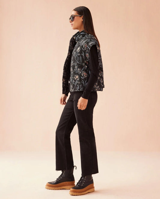 Lucah Vest in Sofi Midnight