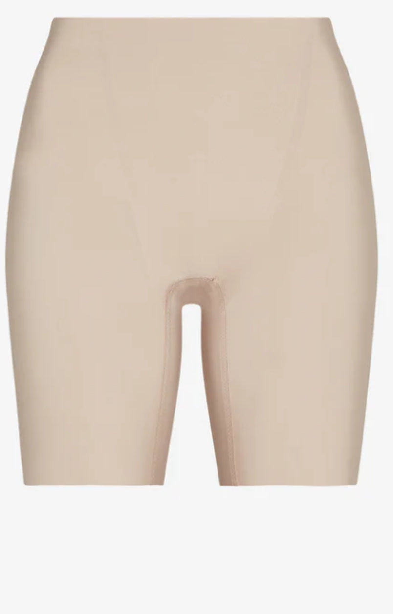 Zone Smoothing Short in Beige