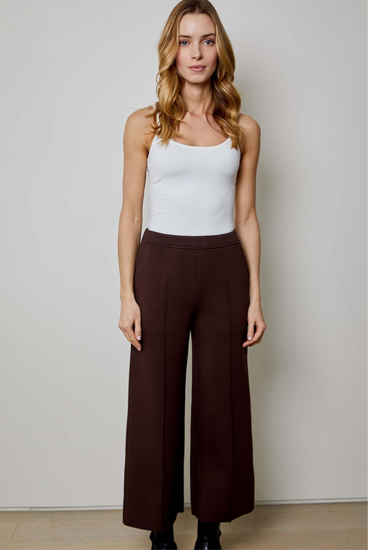 Cordelia Pant in Brown