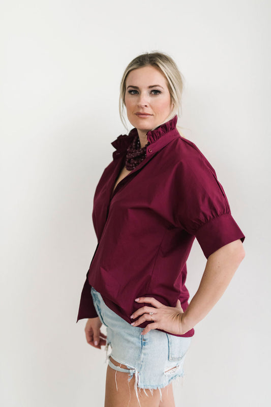 Short Sleeve Ruffle Shirt in Maroon