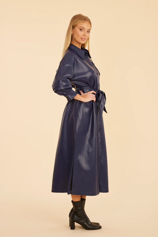 Vegan Leather Maxi Ruched Sleeve in Navy