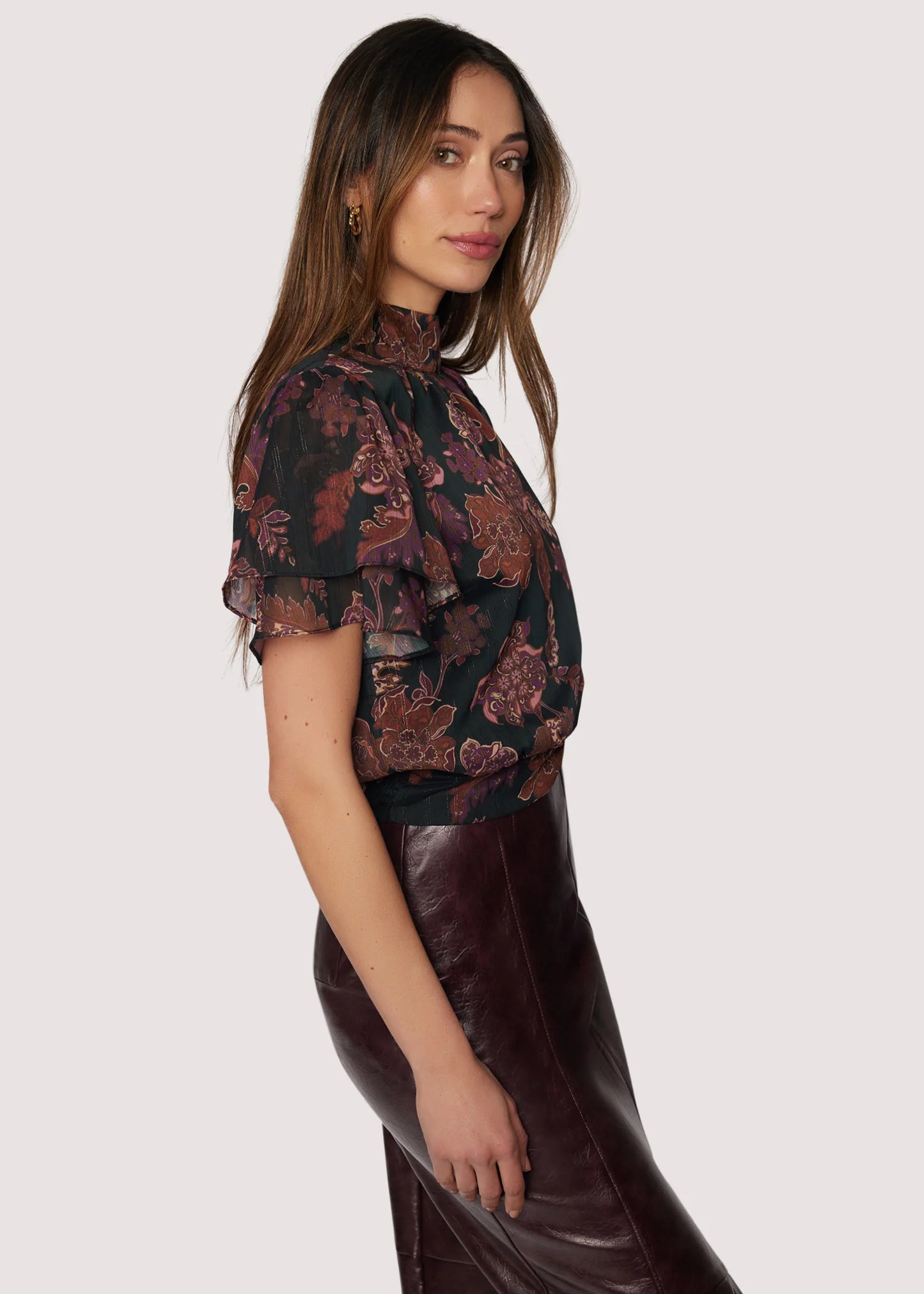Whispers of Bohemia Top in Black/Plum/Floral