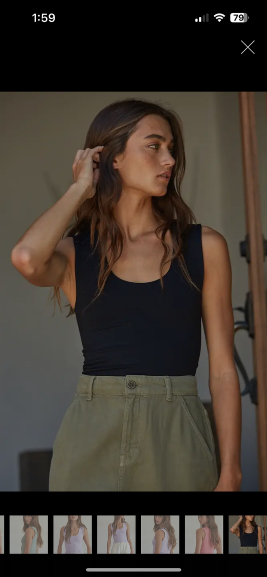 Double Layered Seamless Top in Black