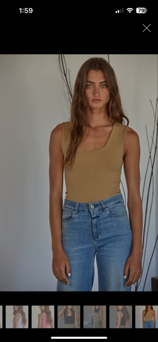 Double Layered Seamless Top in Light Taupe