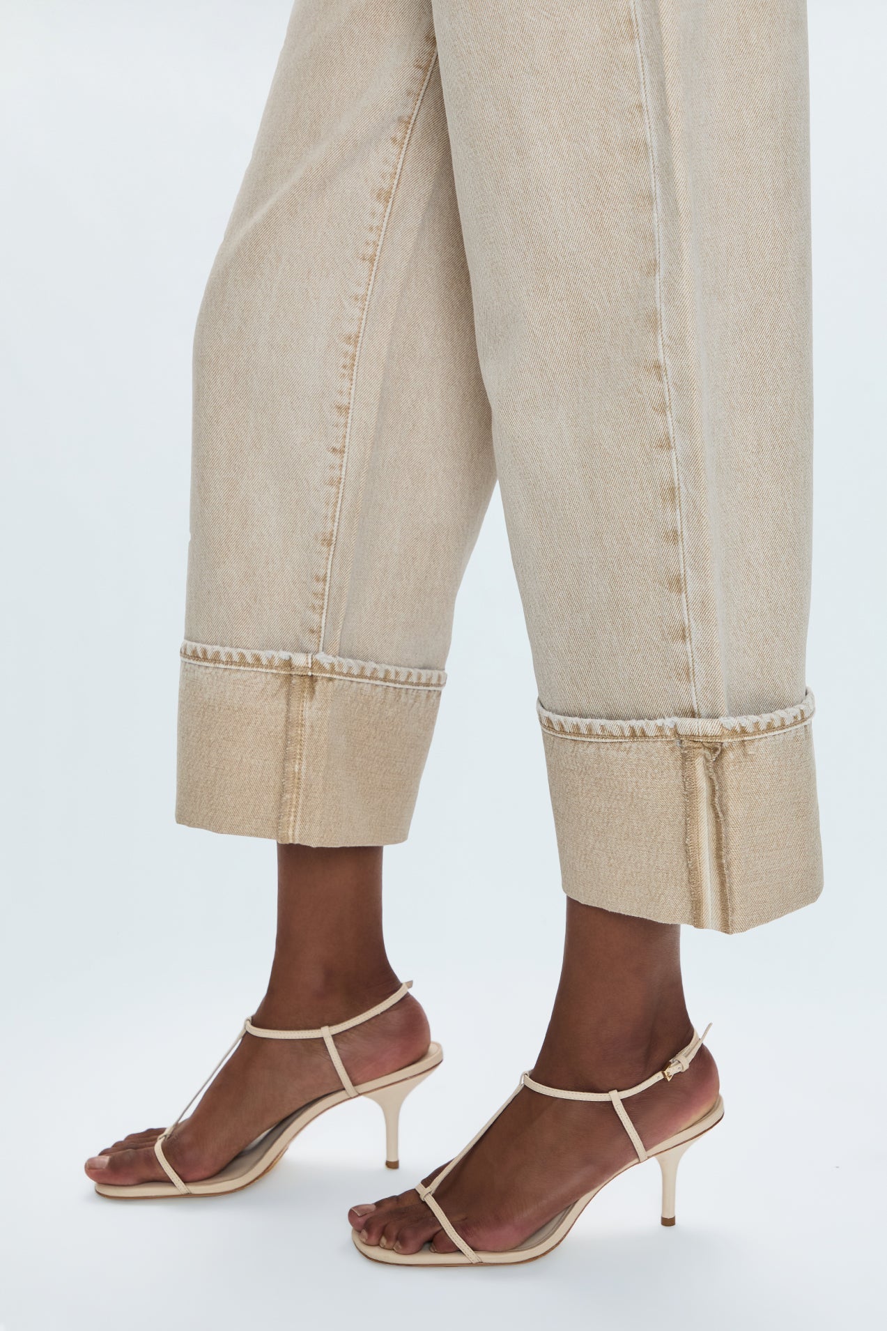 Ryder High Rise Cuffed Straight in Oat