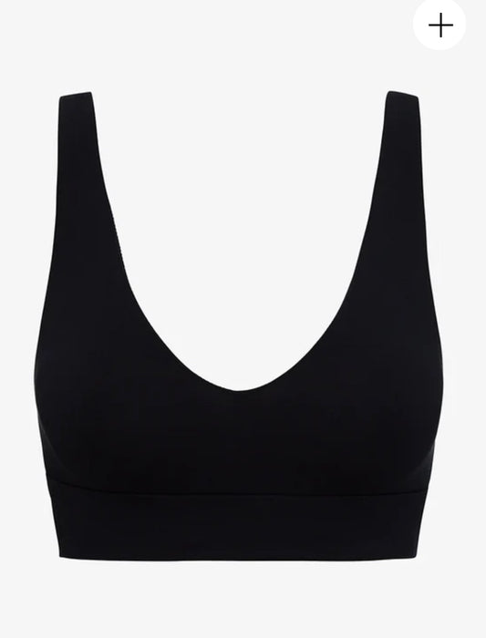 Butter SS Bralette in Black