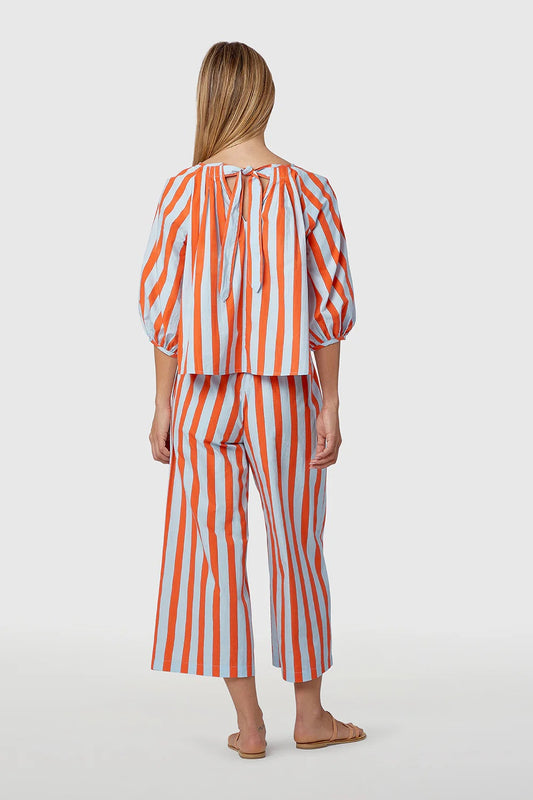 Travel Top in Americana