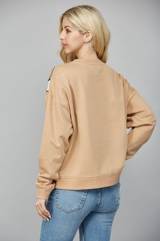V-Striped Contrast Sweatshirt