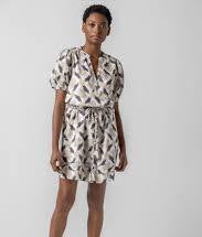 Elbow Sleeved Dress in Neutral Ikat Print