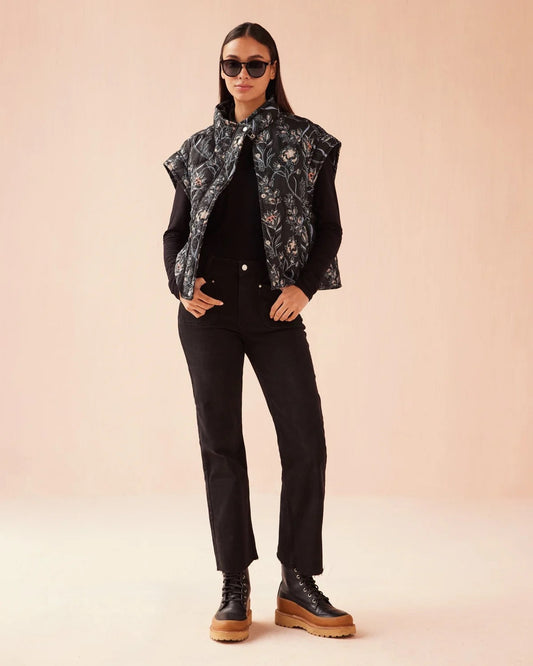 Lucah Vest in Sofi Midnight